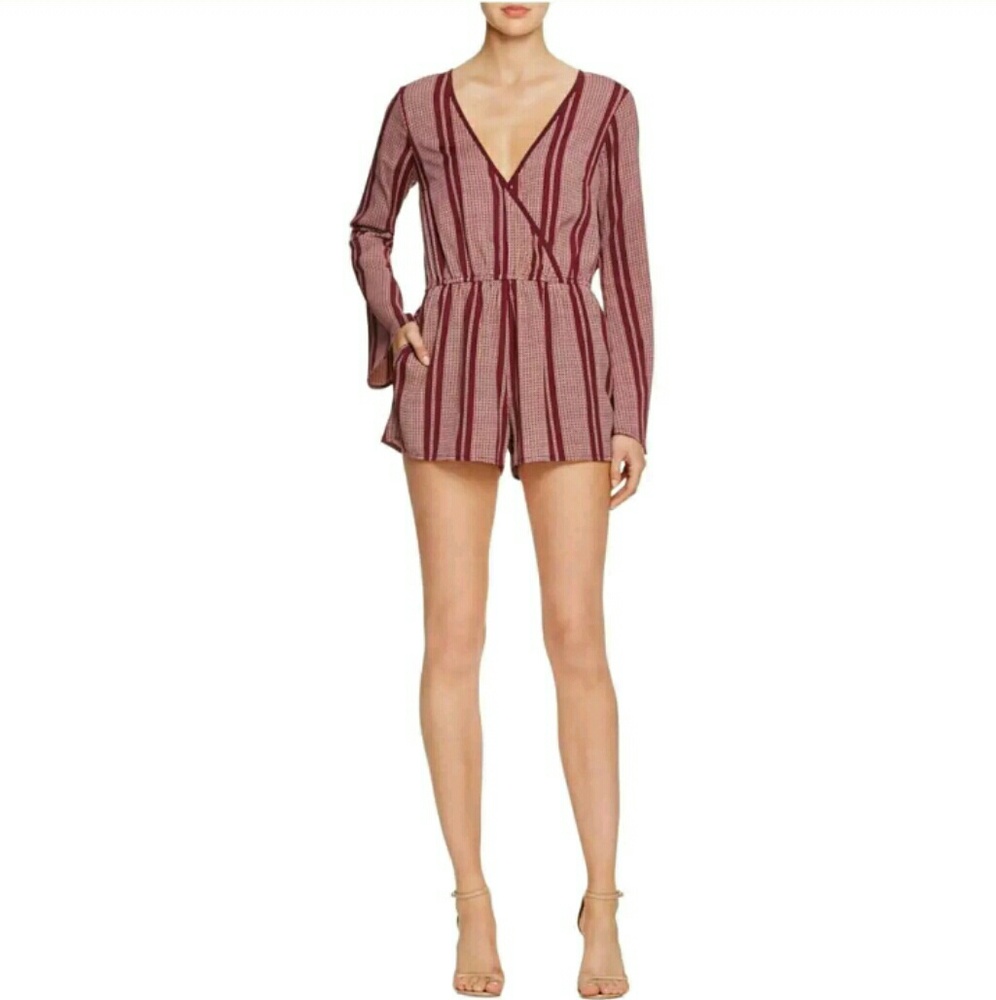 💕SALE 💕{Band of Gypsies} NWOT Bell Sleeve Romper